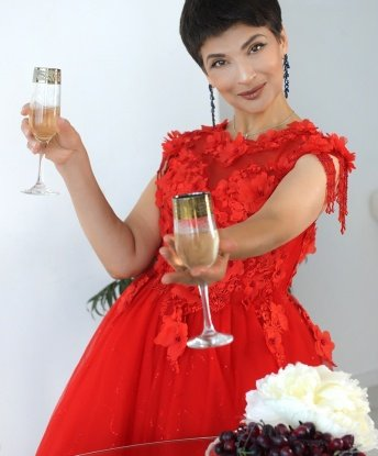 Танюша