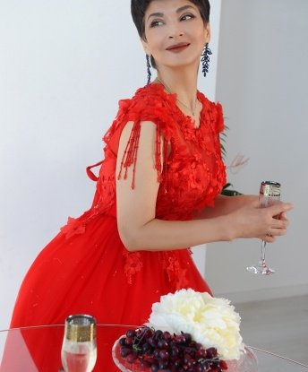 Танюша